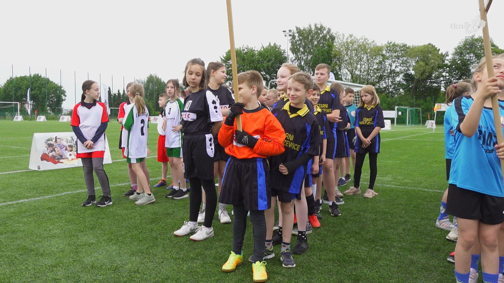 Świętokrzyskie Orły. Młodzież rywalizowała w futbolowym turnieju [wideo, zdjęcia]