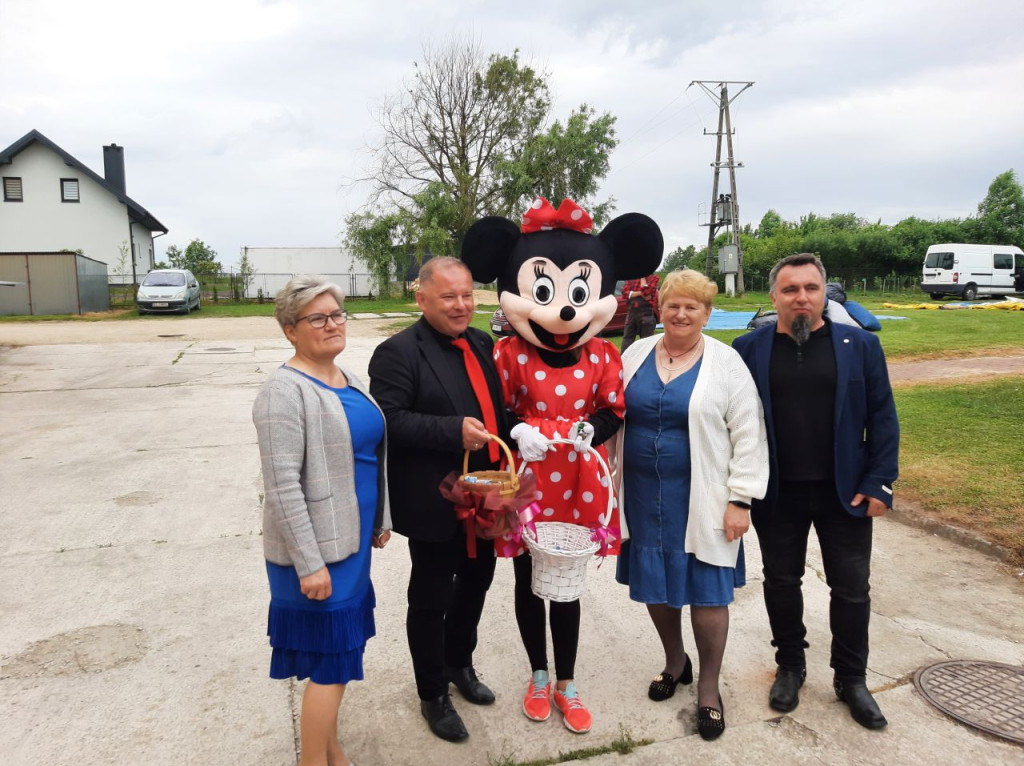 Wiele atrakcji na Dzień Dziecka w Szkole Podstawowej w Kłucku [zdjęcia]