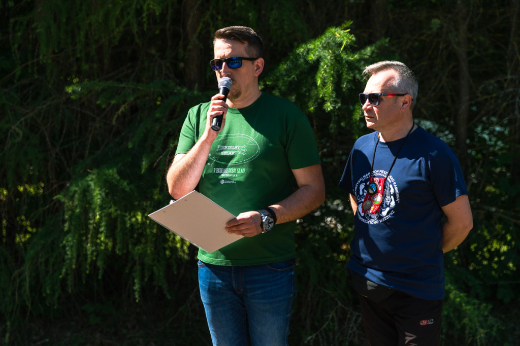 Aktywna niedziela na `Piekielnie dobrym (pieszym) szlaku!`