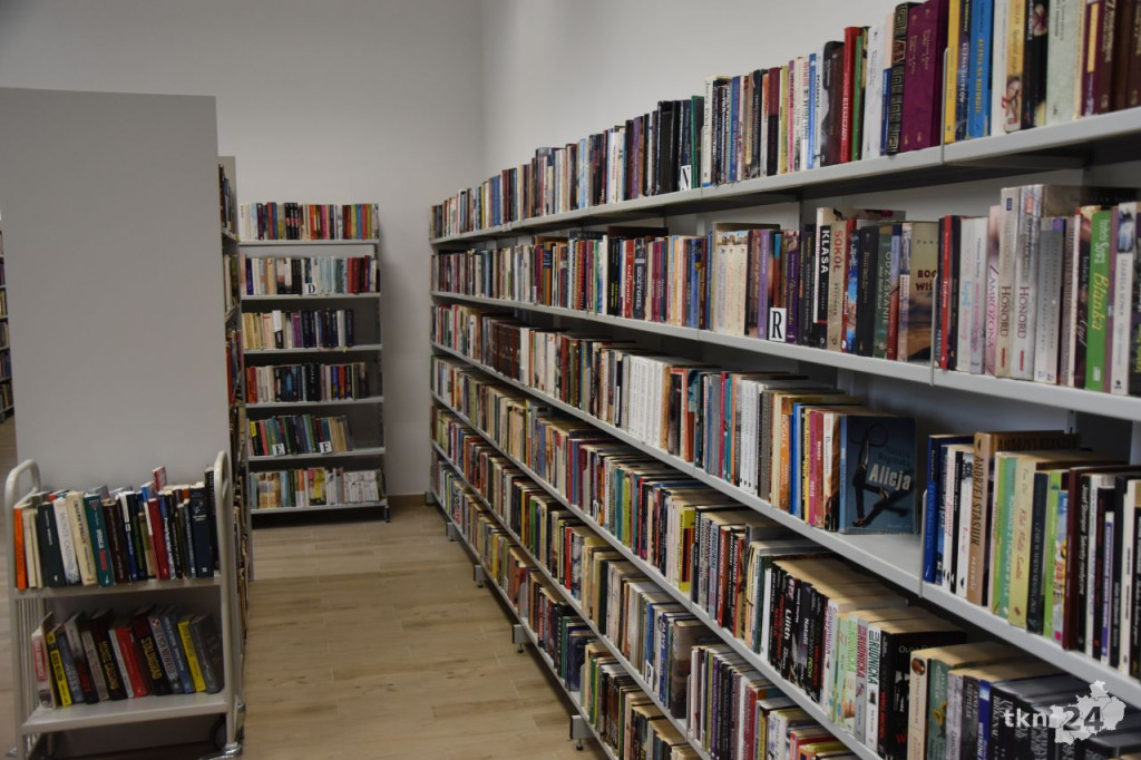 Biblioteka Publiczna zaprasza w swoje progi [wideo, zdjęcia]