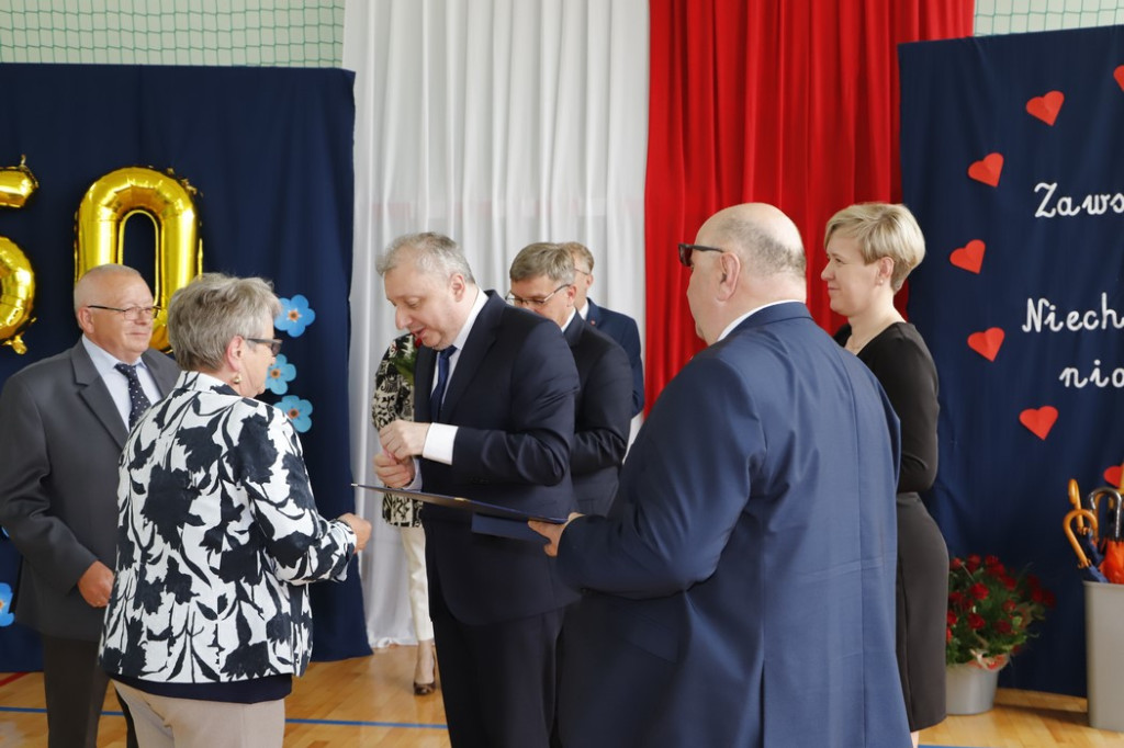 Fałków: Piękna uroczystość Złotych Godów [fotorelacja]