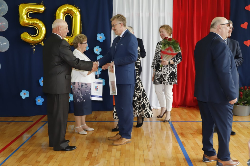 Fałków: Piękna uroczystość Złotych Godów [fotorelacja]