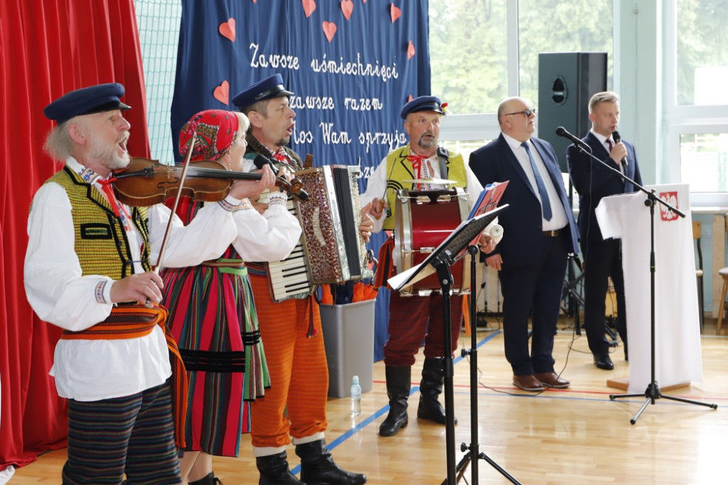 Fałków: Piękna uroczystość Złotych Godów [fotorelacja]