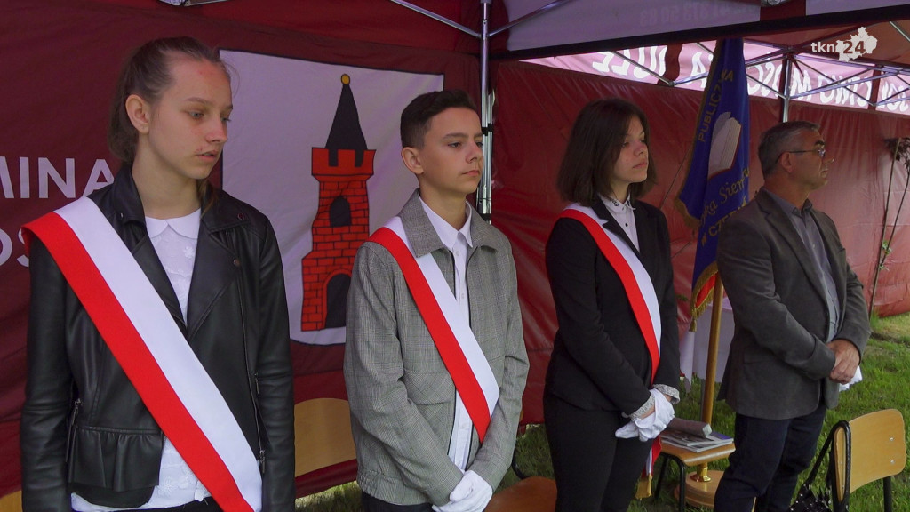 Szkoła Podstawowa w Górnikach ma już sto lat. Za nami piękna uroczystość [wideo, zdjęcia]