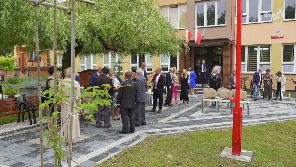 Szkoła Podstawowa w Górnikach ma już sto lat. Za nami piękna uroczystość [wideo, zdjęcia]