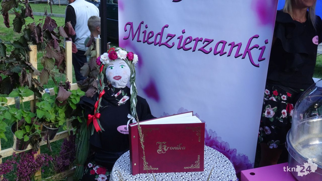 Smyków wygrywa Bitwę Regionów. Zobaczcie zdjęcia z folkowego święta w Maleńcu