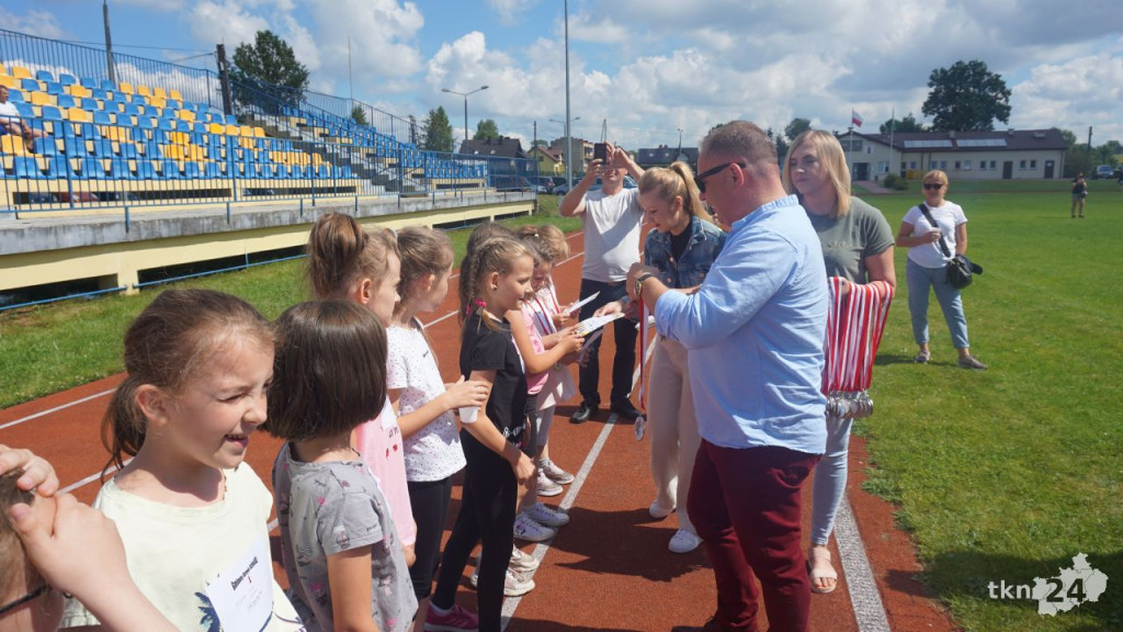 Mnóstwo zabawy i sportu na Dniu Dziecka w Radoszycach [fotorelacja]