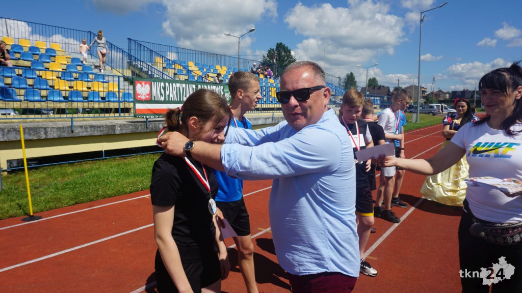 Mnóstwo zabawy i sportu na Dniu Dziecka w Radoszycach [fotorelacja]