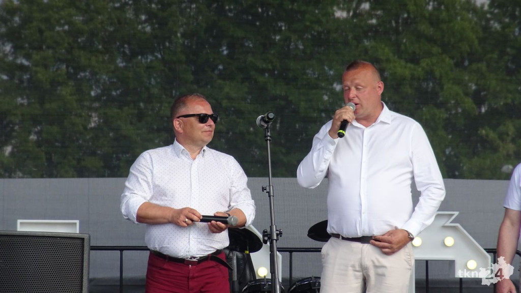 Zabawa z przytupem w Radoszycach w weselnym klimacie [wideo, zdjęcia]