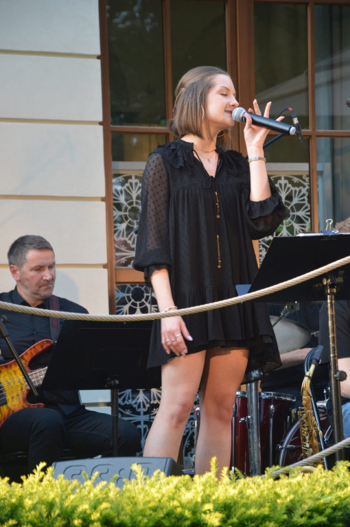 Big Band dał koncert wśród parkowych drzew [wideo, zdjęcia]