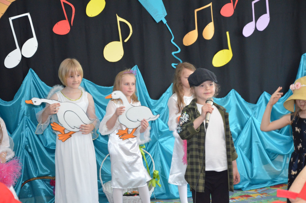 Mini Playback Show na Dzień Dziecka w Stąporkowie [zdjęcia]