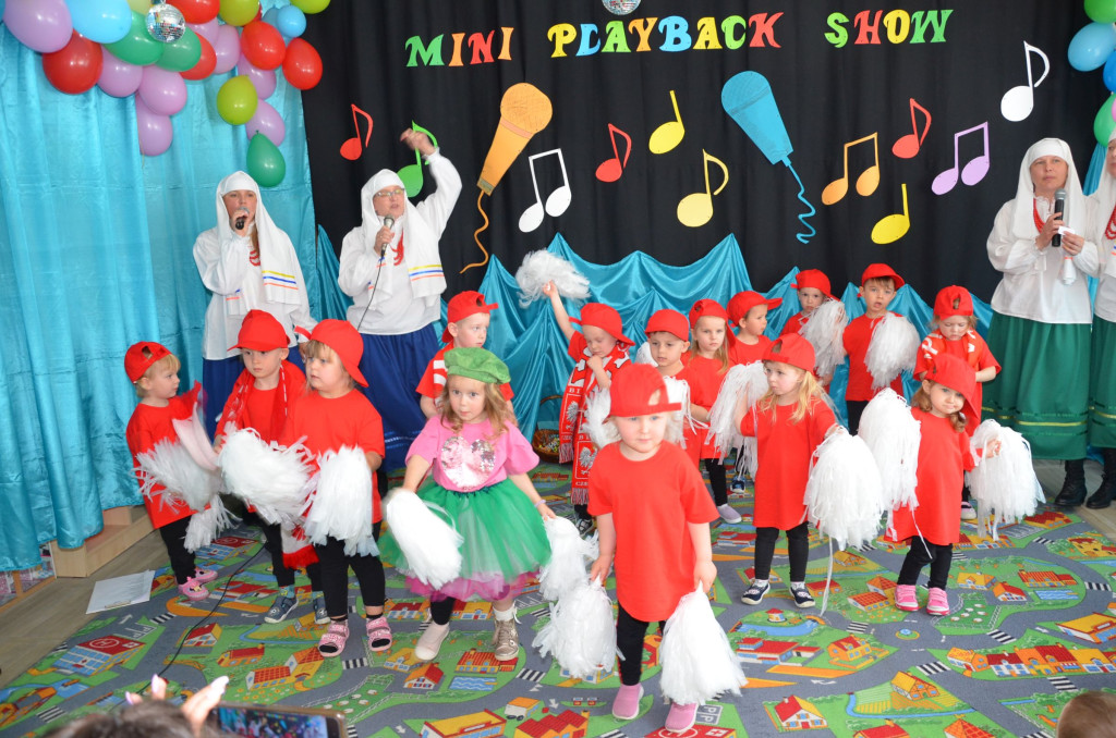 Mini Playback Show na Dzień Dziecka w Stąporkowie [zdjęcia]