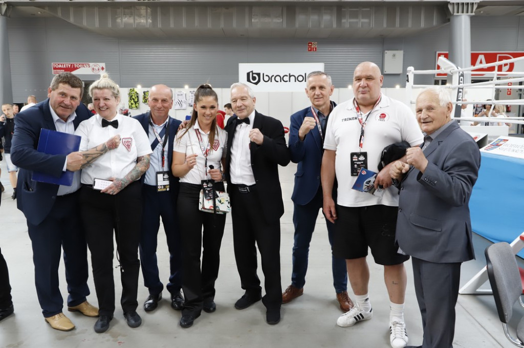Mistrz boksu z Końskich Jerzy Plaskota uhonorowany podczas bokserskich targów [zdjęcia]