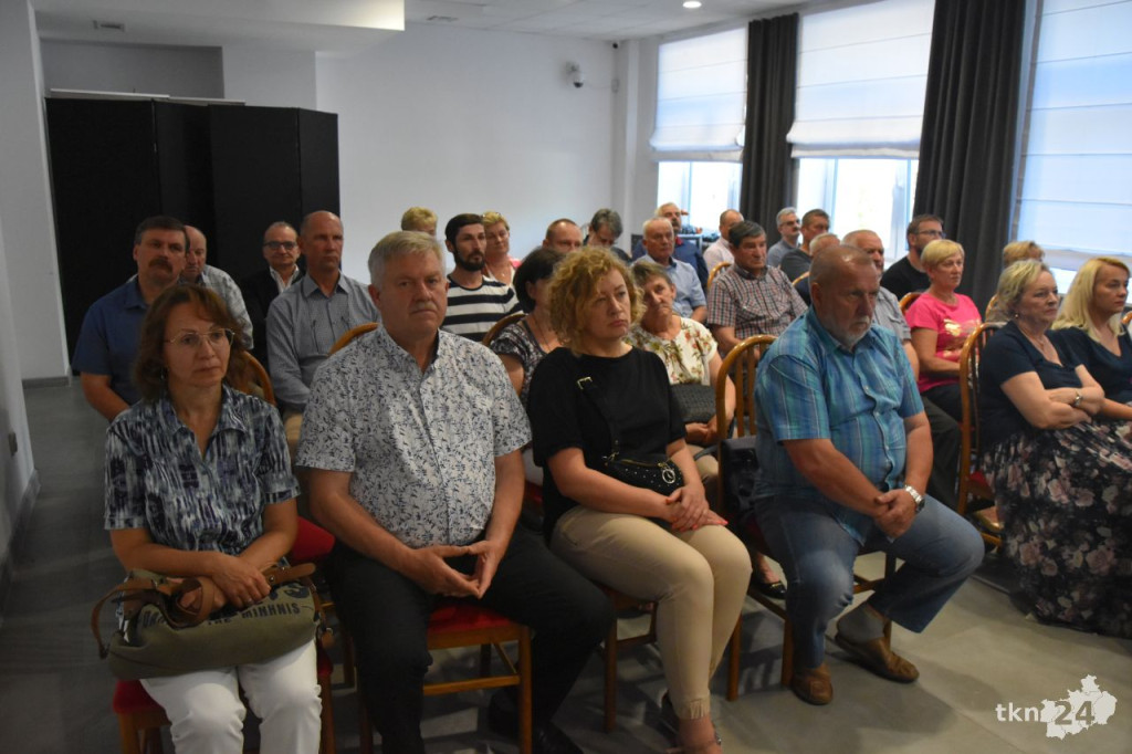 Wielki projekt rewitalizacji wsi koneckiej. Sołectwa otrzymały promesy! [wideo, zdjęcia]