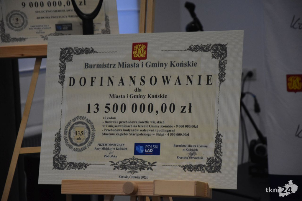 Wielki projekt rewitalizacji wsi koneckiej. Sołectwa otrzymały promesy! [wideo, zdjęcia]