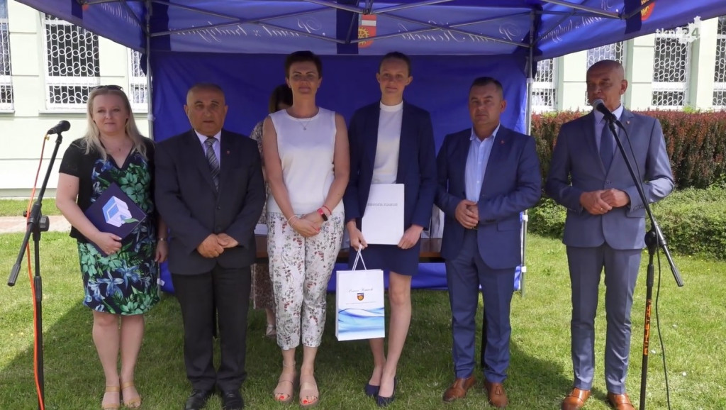Starosta nagrodził najlepszych uczniów! [wideo, zdjęcia]