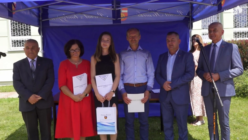Starosta nagrodził najlepszych uczniów! [wideo, zdjęcia]