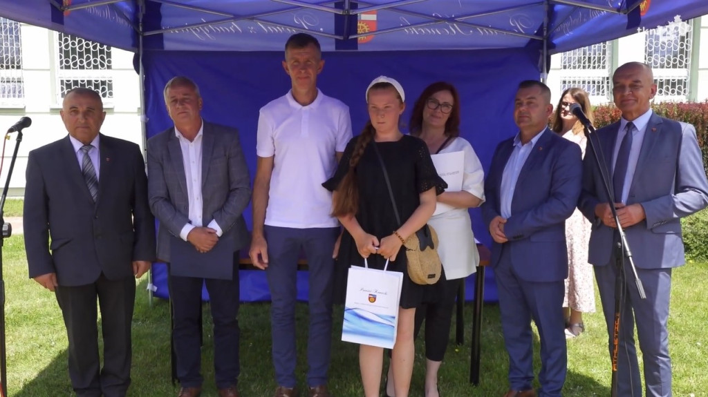 Starosta nagrodził najlepszych uczniów! [wideo, zdjęcia]