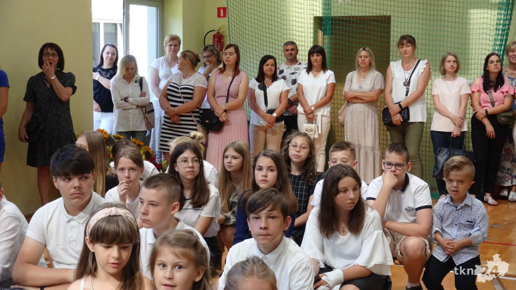 Koneccy uczniowie rozpoczynają wakacje  [wideo, zdjęcia]