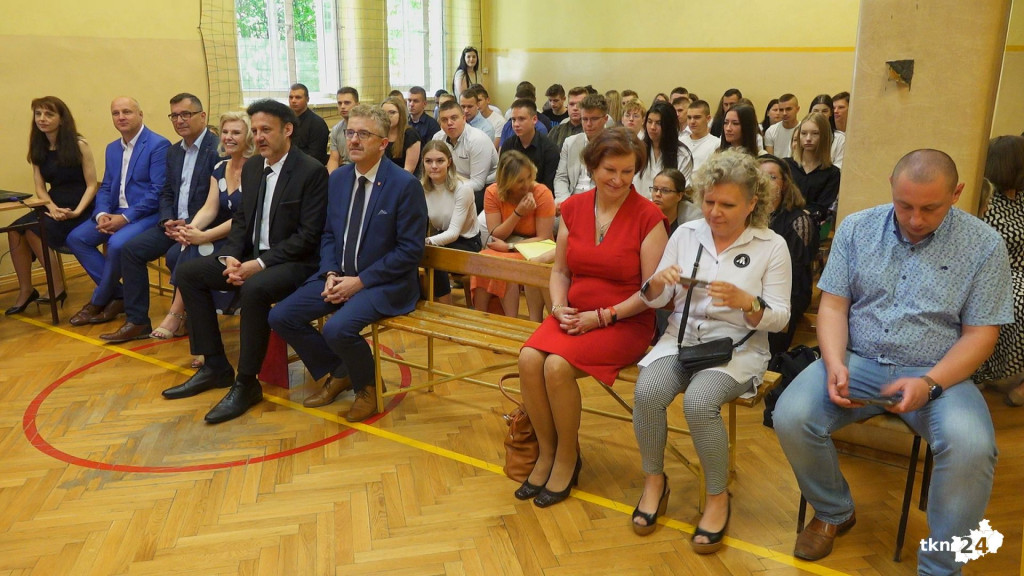 Koneccy uczniowie rozpoczynają wakacje  [wideo, zdjęcia]