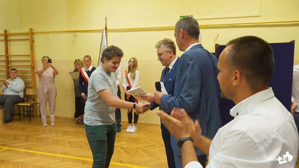 Koneccy uczniowie rozpoczynają wakacje  [wideo, zdjęcia]