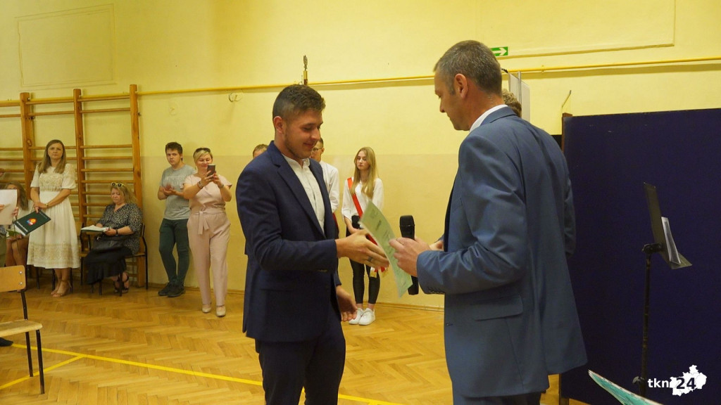 Koneccy uczniowie rozpoczynają wakacje  [wideo, zdjęcia]
