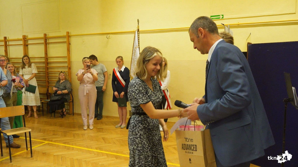 Koneccy uczniowie rozpoczynają wakacje  [wideo, zdjęcia]