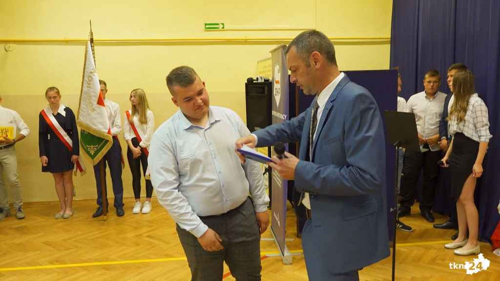 Koneccy uczniowie rozpoczynają wakacje  [wideo, zdjęcia]