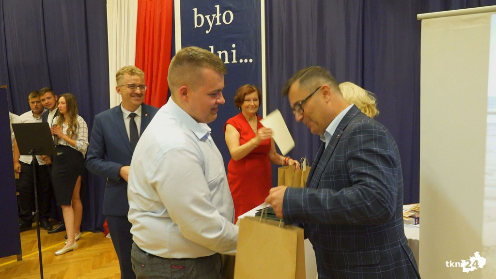 Koneccy uczniowie rozpoczynają wakacje  [wideo, zdjęcia]