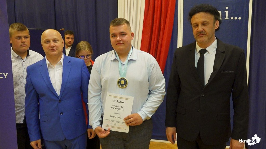 Koneccy uczniowie rozpoczynają wakacje  [wideo, zdjęcia]