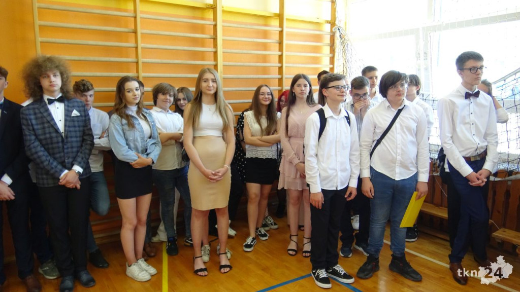 Koneccy uczniowie rozpoczynają wakacje  [wideo, zdjęcia]
