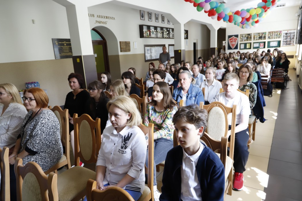 Rozstrzygnięto powiatowy konkurs fotograficzno-literacki [zdjęcia]