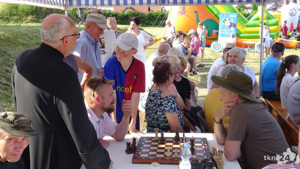 Wróciły KDKCH! Festyn parafialny znów z dużym zainteresowaniem [wideo, zdjęcia]