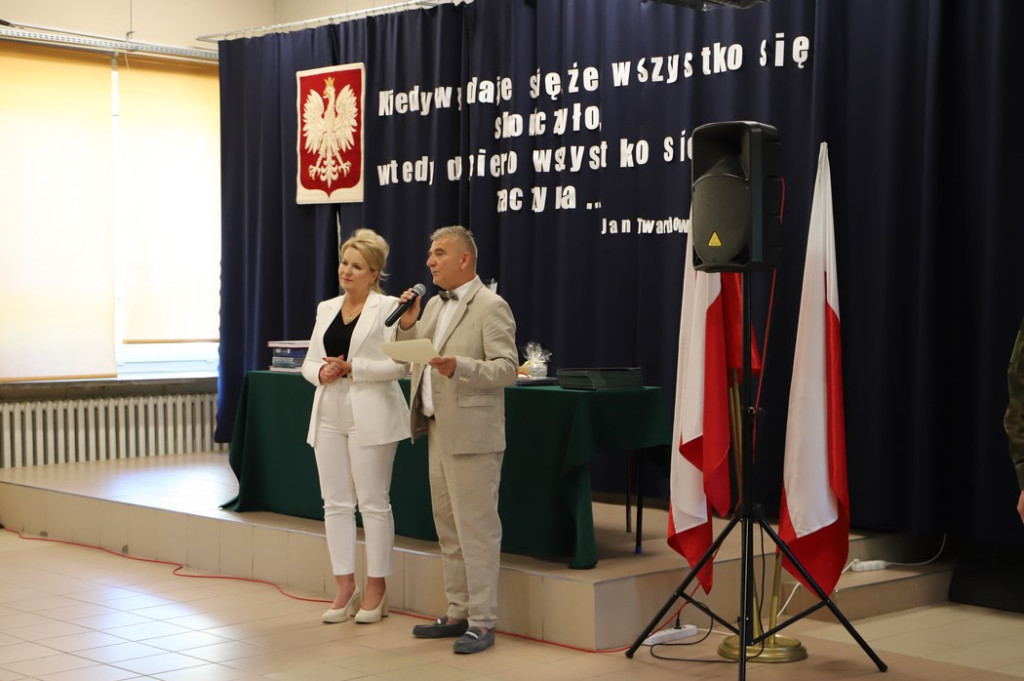 Koniec roku szkolnego szkół średnich w powiecie koneckim [zdjęcia]