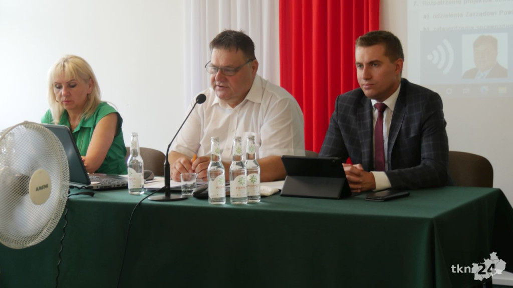 Grzegorz Piec z wotum zaufania i absolutorium [wideo, zdjęcia]