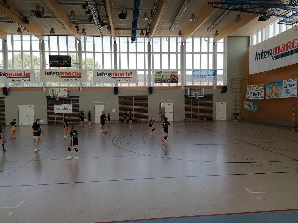 Olimpijki na obozie w nadbałtyckim Mrzeżynie [zdjęcia]