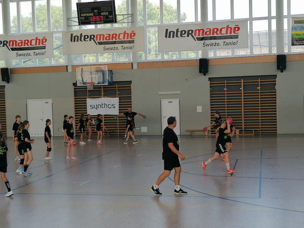 Olimpijki na obozie w nadbałtyckim Mrzeżynie [zdjęcia]