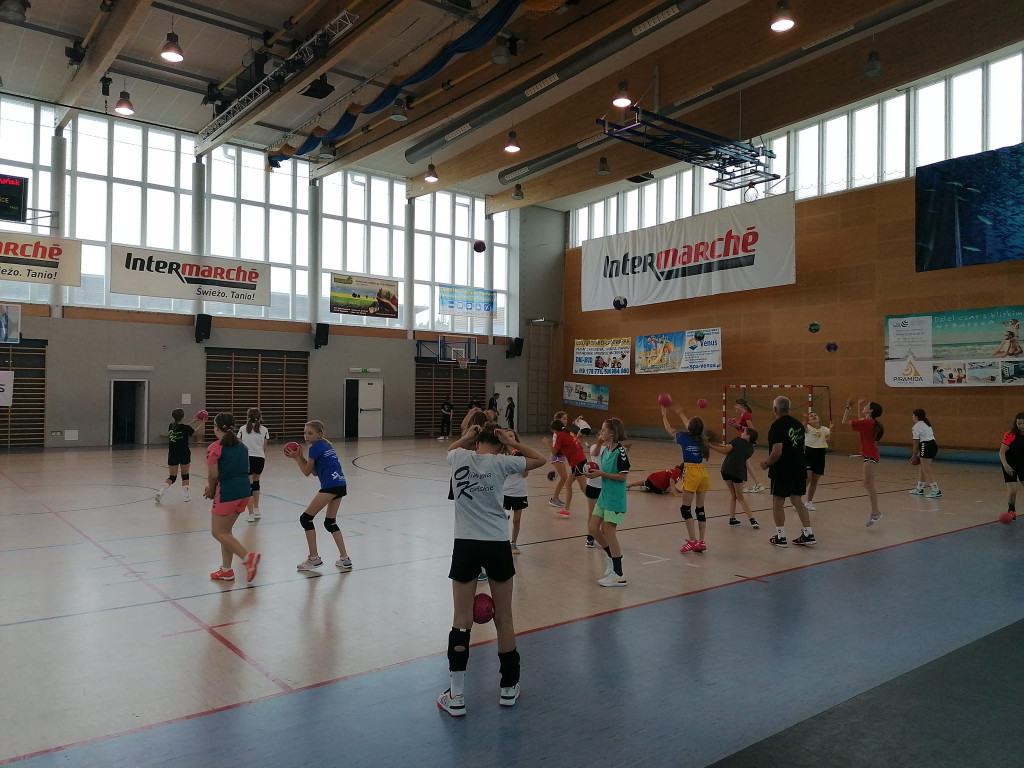 Olimpijki na obozie w nadbałtyckim Mrzeżynie [zdjęcia]