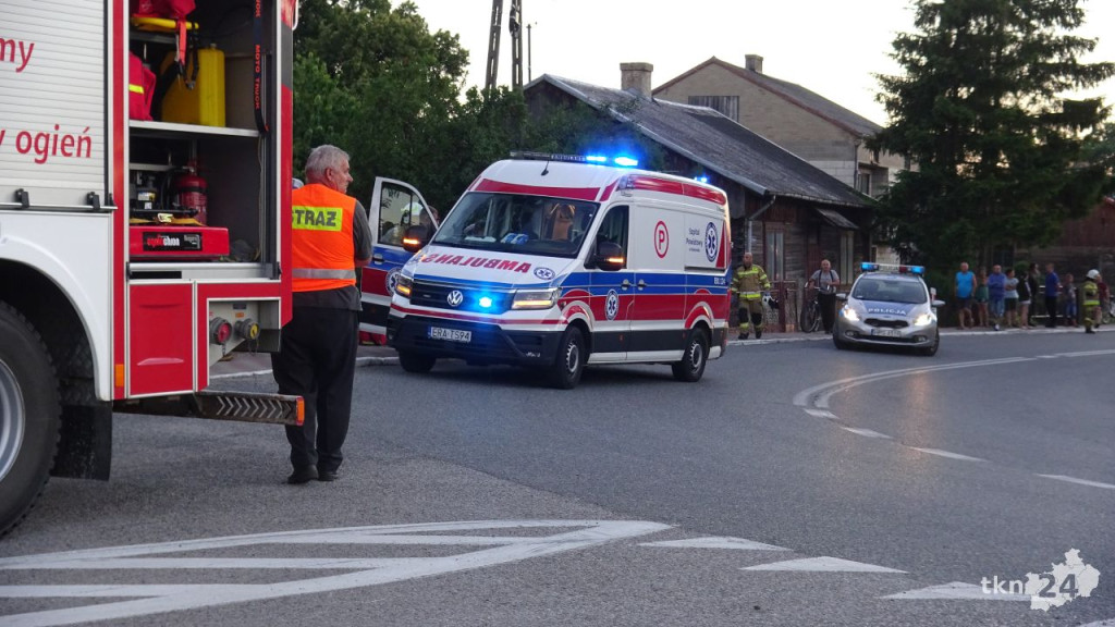 Wypadek motocykla w Czermnie. Dwie osoby poszkodowane [zdjęcia]