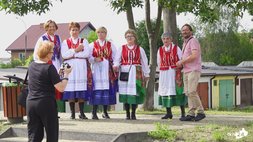 Biesiadowanie z Kołami Gospodyń Wiejskich w Stąporkowie [wideo, zdjęcia]