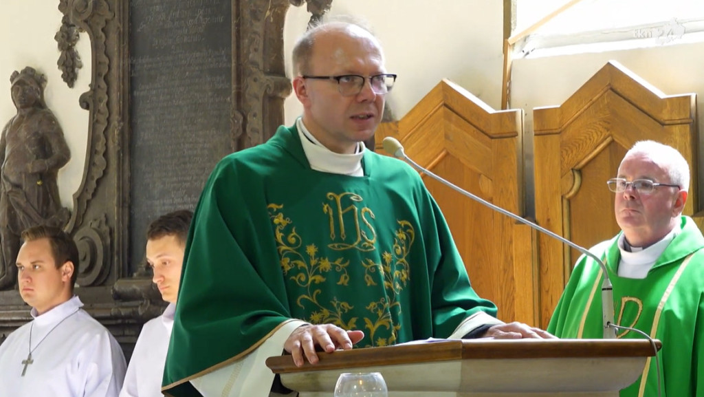 Nowy proboszcz parafii św. Mikołaja już na urzędzie [wideo, zdjęcia]