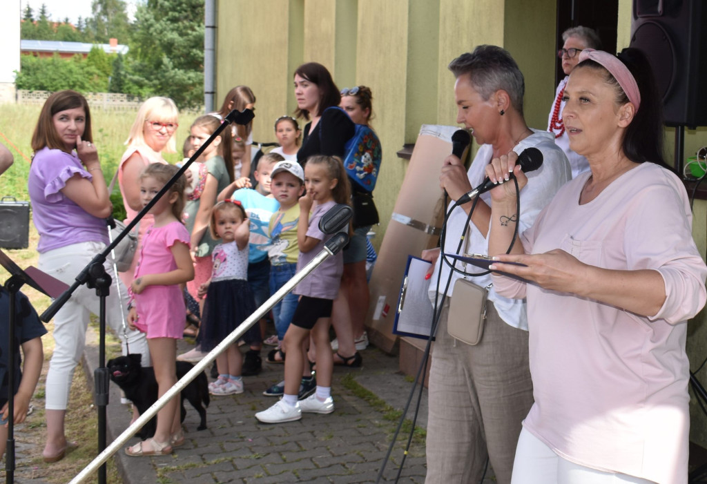 Rodzinna zabawa podczas pikniku w Rogowie [zdjęcia]