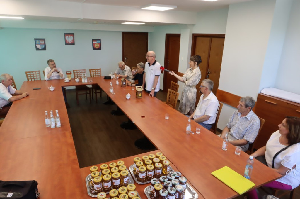 Miody dla krwiodawców. Piękna inicjatywa koneckich pszczelarzy [zdjęcia]