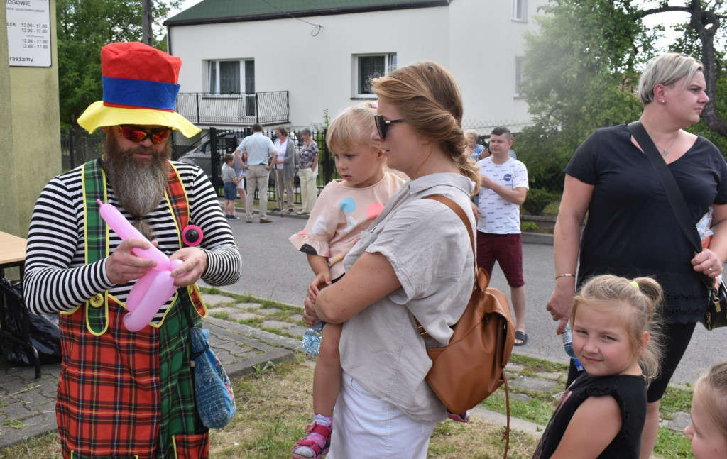 Rodzinna zabawa podczas pikniku w Rogowie [zdjęcia]