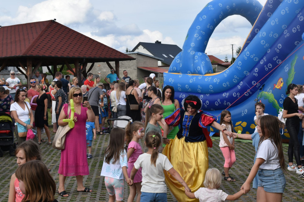 Rodzinna zabawa podczas pikniku w Rogowie [zdjęcia]