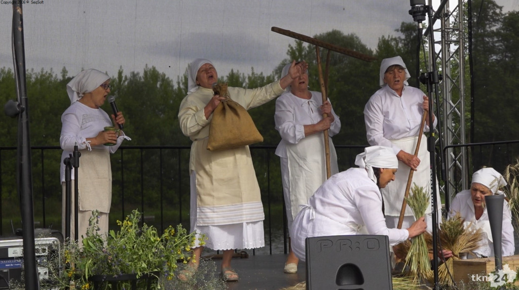 Gospodynie w teatrze! Za nami kolejny Przegląd KGW w Końskich [wideo, zdjęcia]