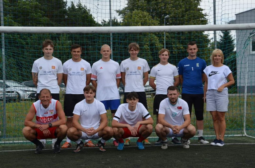 Powróciła Miejska Liga Futsalu w Stąporkowie [zdjęcia]