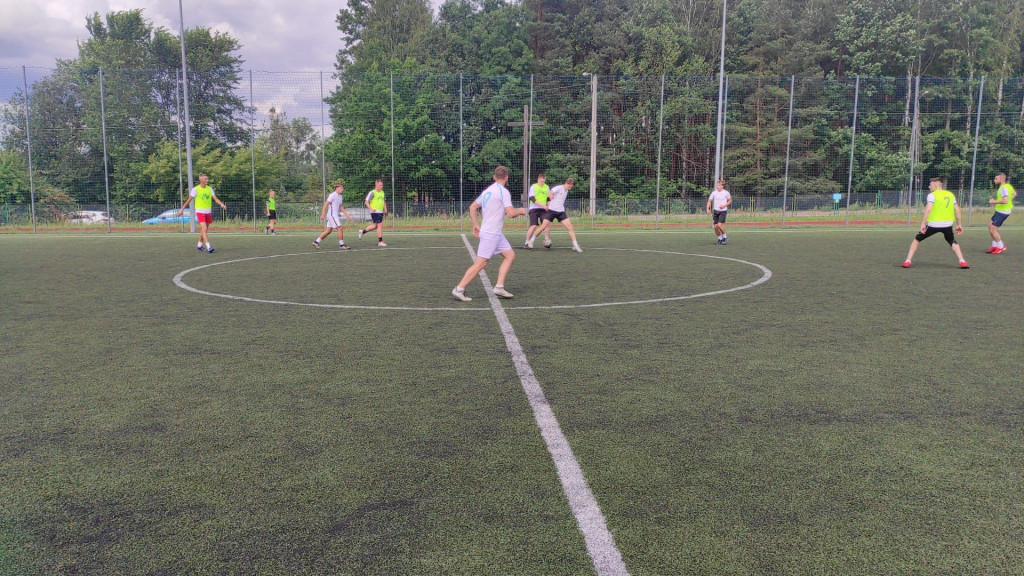 Powróciła Miejska Liga Futsalu w Stąporkowie [zdjęcia]