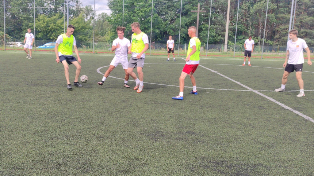 Powróciła Miejska Liga Futsalu w Stąporkowie [zdjęcia]