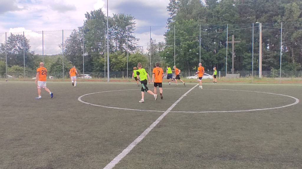 Powróciła Miejska Liga Futsalu w Stąporkowie [zdjęcia]